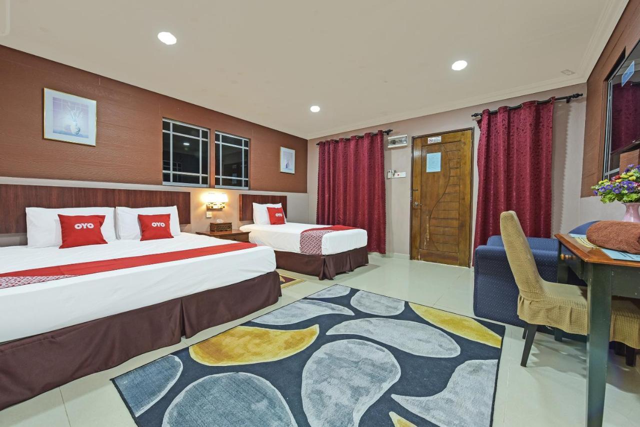 Oyo 90642 Twin Mutiara Chalet & Homestay Jeli Zewnętrze zdjęcie