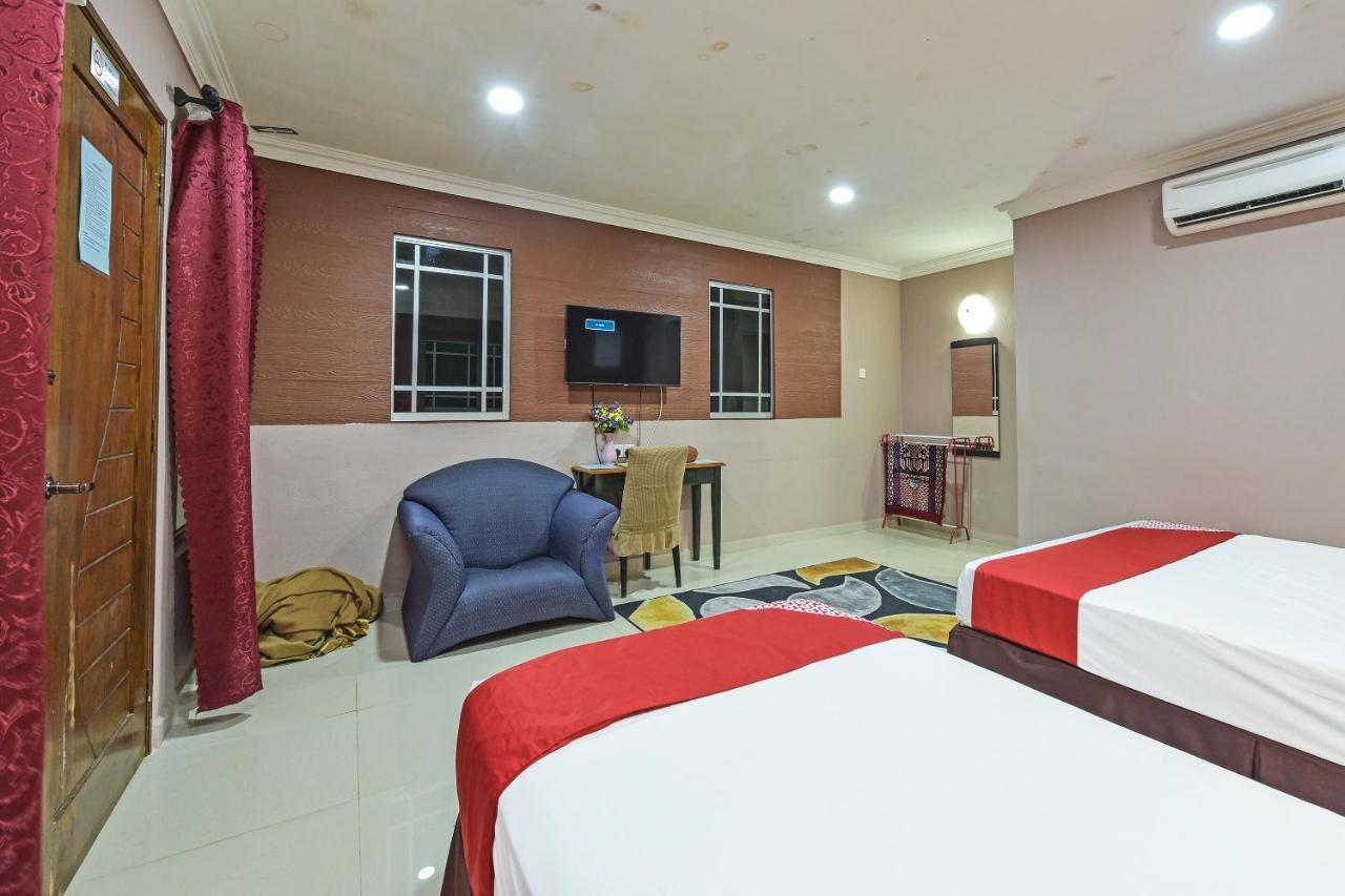 Oyo 90642 Twin Mutiara Chalet & Homestay Jeli Zewnętrze zdjęcie