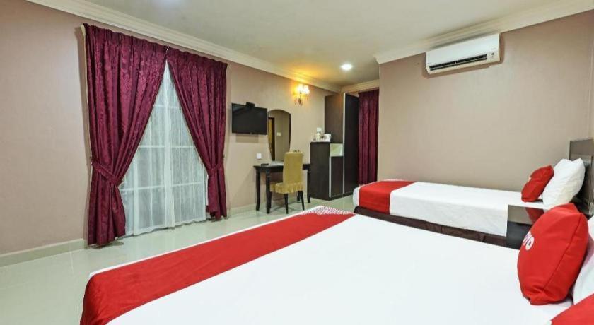 Oyo 90642 Twin Mutiara Chalet & Homestay Jeli Zewnętrze zdjęcie