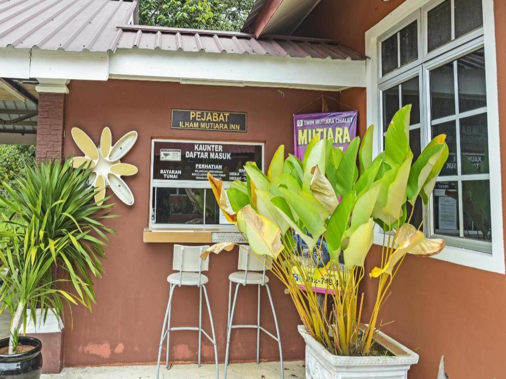 Oyo 90642 Twin Mutiara Chalet & Homestay Jeli Zewnętrze zdjęcie
