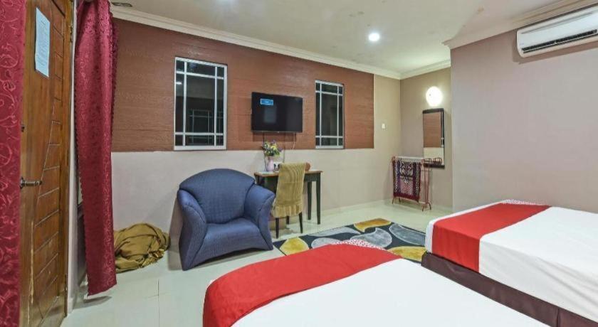 Oyo 90642 Twin Mutiara Chalet & Homestay Jeli Zewnętrze zdjęcie