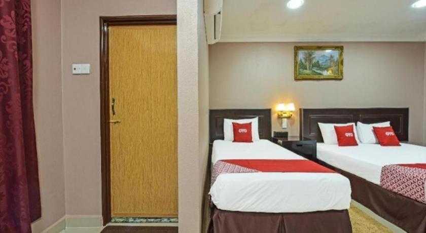 Oyo 90642 Twin Mutiara Chalet & Homestay Jeli Zewnętrze zdjęcie