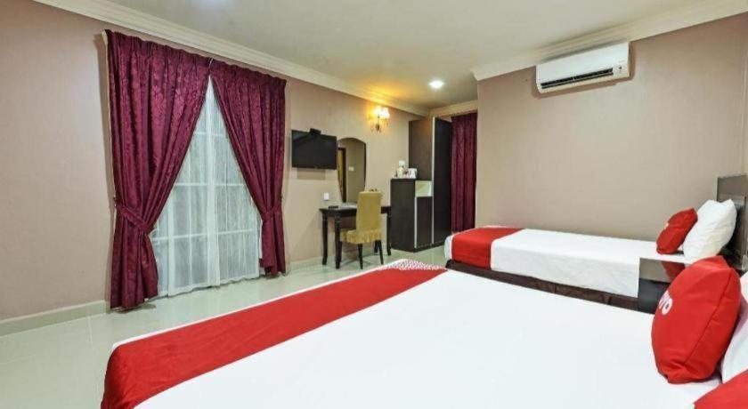 Oyo 90642 Twin Mutiara Chalet & Homestay Jeli Zewnętrze zdjęcie